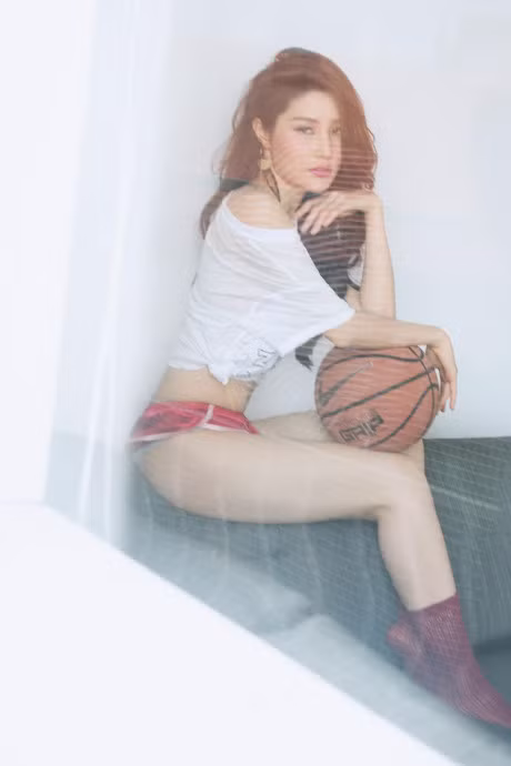 Chum anh Diem My 9X sexy het co voi trang phuc 