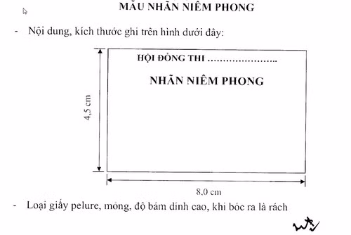 Nhãn niêm phong túi đựng đề thi và bài thi năm nay mang đặc điểm bảo mật ra sao?