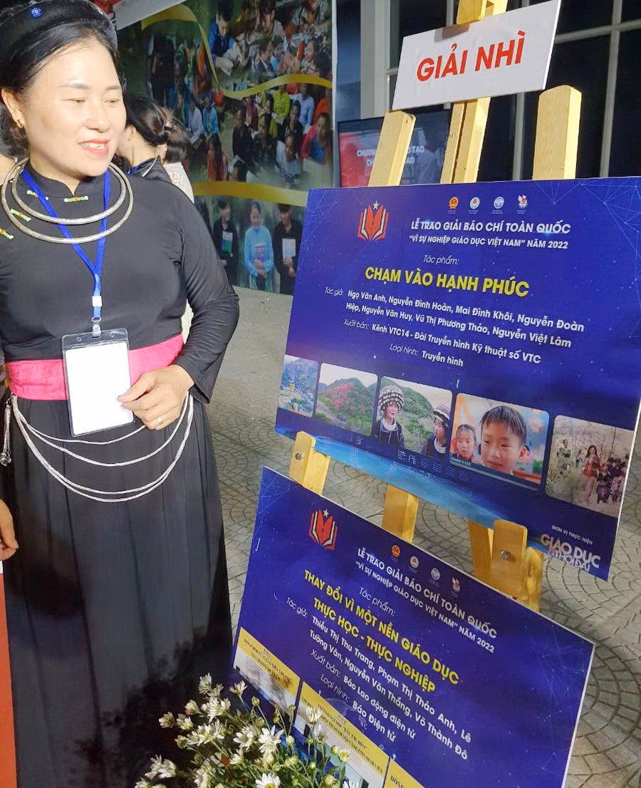 Cô La Thị Mây bên lề Chương trình Thay lời tri ân.