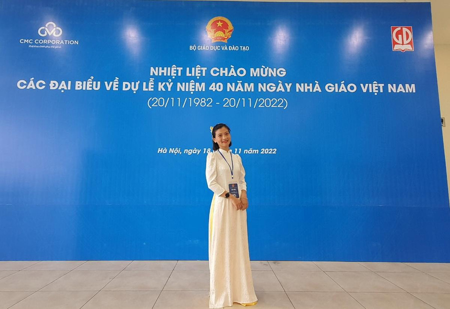Cô Nguyễn Thị Trầm. Cô Nguyễn Thị Trầm.