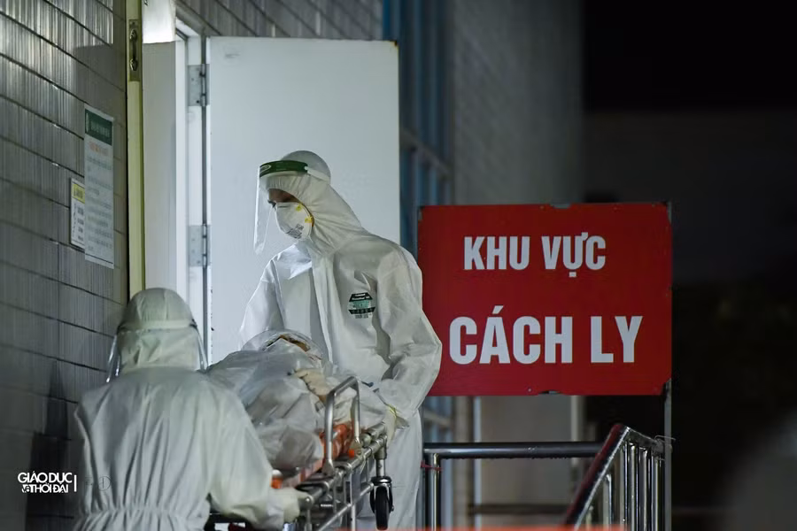 Hơn 1.000 bệnh nhân của Bệnh viện Việt Đức đã được di chuyển sang 4 bệnh viện khác để tiếp tục điều trị.