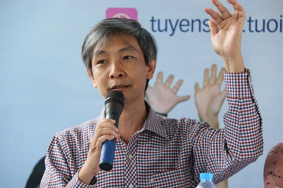 PGS.TS Bùi Đức Triệu: Năm nay với những thí sinh đạt 21 điểm có thể tương đương với 23 đến 24 điểm của năm ngoái. Ảnh: Thanh Hùng PGS.TS Bùi Đức Triệu: Năm nay với những thí sinh đạt 21 điểm có thể tương đương với 23 đến 24 điểm của năm ngoái. Ảnh: Thanh Hùng