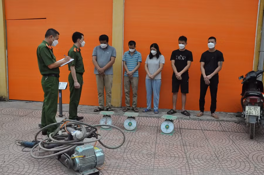 Các cá nhân có liên quan đến hoạt động sang chiết ga trái phép.