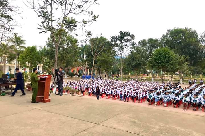 Tuyên Quang: Tuyên truyền tới học sinh Luật Quản lý sử dụng vũ khí, vật liệu nổ