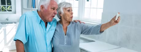 Anh sieu hai huoc khi cu gia dung smartphone - Anh 4