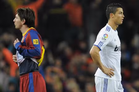 HLV Mourinho thừa nhận Messi vượt C.Ronaldo để giành QBV