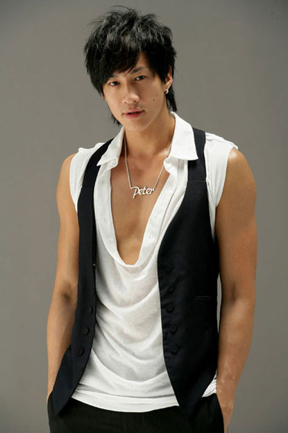 Top 10 diễn viên đẹp trai nhất châu Á ảnh 8 Top 10 diễn viên đẹp trai nhất châu Á ảnh 8