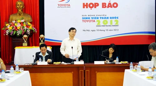 Họp báo VCK Giải bóng chuyền SV Toàn Quốc Toyota 2012