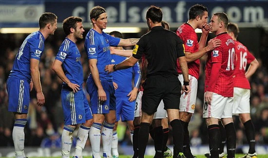 Quỷ đỏ giành chiến thắng ngay tại Stamford Bridge