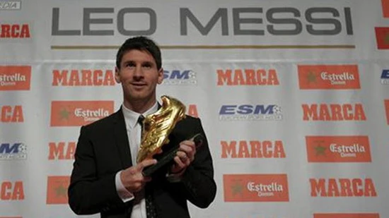 Messi nhận danh hiệu Chiếc giày vàng Châu Âu