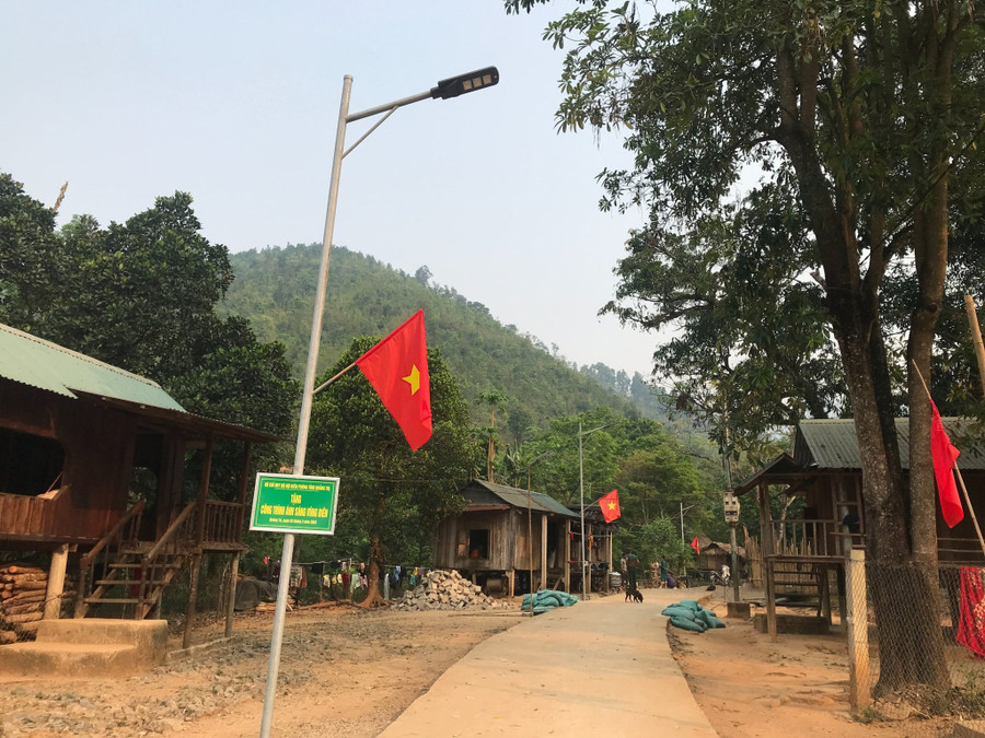 Bộ mặt bản làng thay đổi nhờ sự hỗ trợ của lực lượng biên phòng.