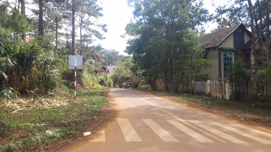 Các cơ quan ban ngành tỉnh Kon Tum đang thanh tra, làm rõ việc giao đất xây dựng biệt thự nhưng không thông qua đầu giá tại huyện Kon Plông.