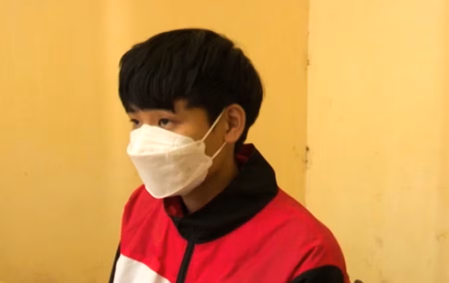 Đối tượng Nguyễn Văn Hậu tại cơ quan điều tra.