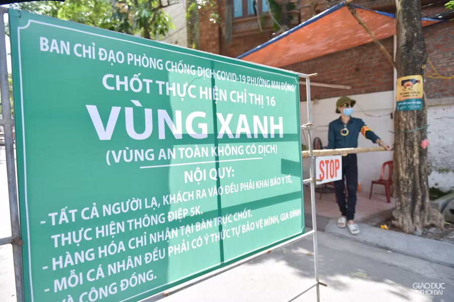 Chủ trương này của TP đã được quận Hoàng Mai khẩn trương thực hiện, đến nay, đã có 2 phường Mai Động và Đại Kim thành lập gần 50 “vùng xanh” an toàn tại nhiều khu dân cư và tòa chung cư.