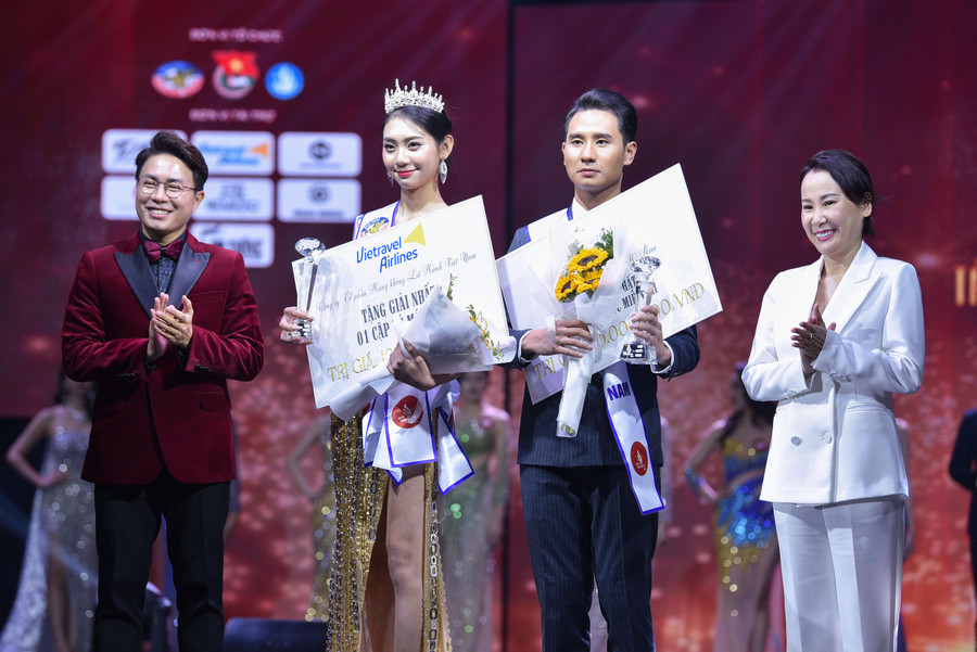 Chung cuộc, ban giám khảo đã chọn ra được nam vương và hoa khôi cuộc thi “Tài sắc Phương đông” năm 2022 là Ngô Nguyễn Anh Duy và Lê Thị Lan Anh .