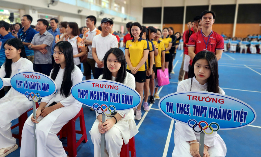 Các vận động viên dự khai mạc Hội thao. (Ảnh: TT). Các vận động viên dự khai mạc Hội thao. (Ảnh: TT).