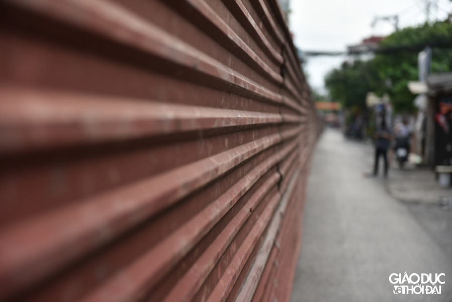 Đây là hàng rào dựng lên với mục đích phòng dịch.