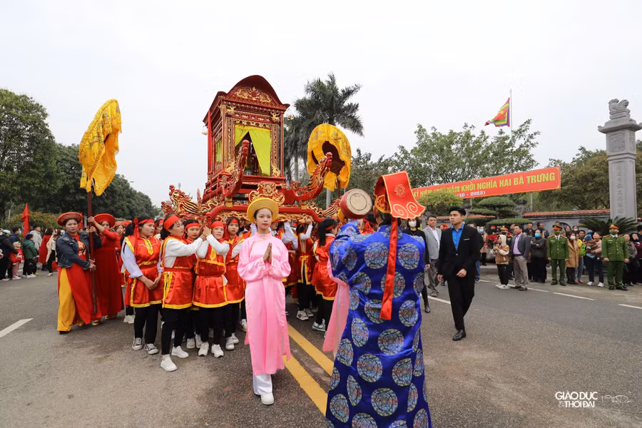 Phần hội diễn ra từ ngày mùng 6 đến hết mùng 8 tháng Giêng, gồm các hoạt động văn hóa văn nghệ, trò chơi dân gian truyền thống, thi đấu thể thao.