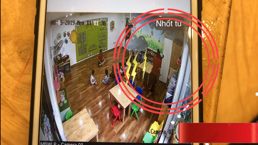 Video ngày 5/8 ghi lại cảnh cô giáo đánh, nhốt cháu bé vào tủ quần áo.
