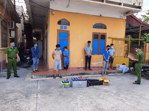 Các đối tượng bị cơ quan chức năng khởi tố. Ảnh: Công an Hải Dương.