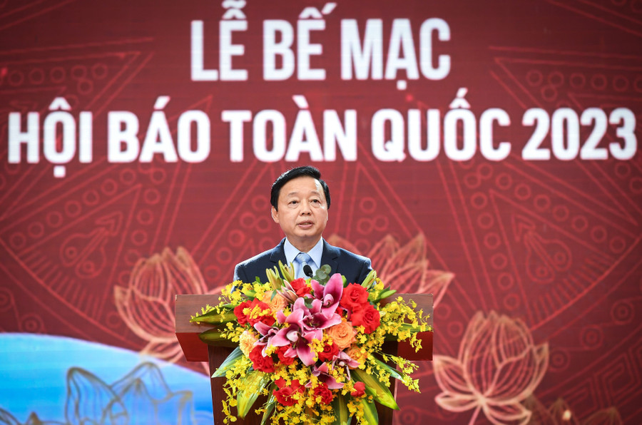 Phó Thủ tướng Trần Hồng Hà phát biểu tại Lễ bế mạc. Phó Thủ tướng Trần Hồng Hà phát biểu tại Lễ bế mạc.