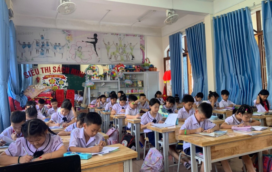 Ngành GD&ĐT Quảng Bình tích cực triển khai thực hiện Chương trình GDPT 2018 đối với các khối lớp. Ngành GD&ĐT Quảng Bình tích cực triển khai thực hiện Chương trình GDPT 2018 đối với các khối lớp.