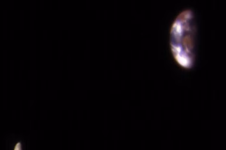 Ảnh tuyệt đẹp về Trái Đất và Mặt Trăng nhìn từ sao Hỏa