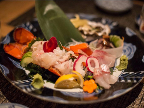 9 thu khong nen vi tiec tien ma mua do re - Anh 8