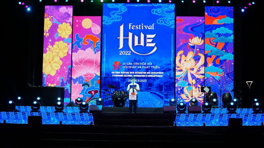 Ông Nguyễn Thanh Bình – Phó Chủ tịch UBND tỉnh Thừa Thiên - Huế, Trưởng Ban tổ chức Festival Huế 2022 phát biểu.