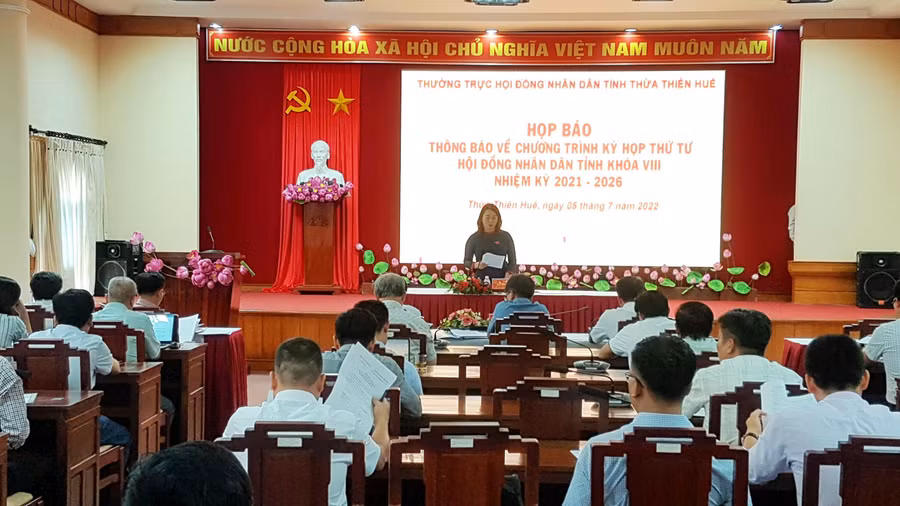 Họp báo thông báo về chương trình kỳ họp thứ 4 HĐND tỉnh Thừa Thiên - Huế khóa VIII nhiệm kỳ 2021 - 2026.
