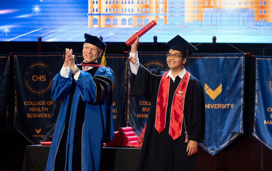 Những tân khoa đầu tiên được Trường ĐH VinUni công nhận tốt nghiệp.