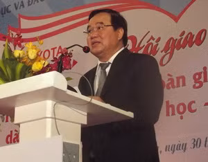 Thứ Truởng Bộ GD&ĐT Trần Quang Quý, phát biểu tại ngày hội