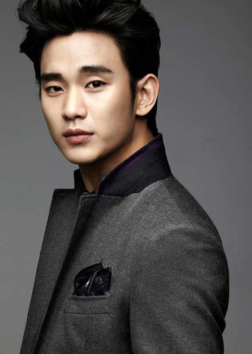 Kim Soo Hyun giành vị trí thứ tư