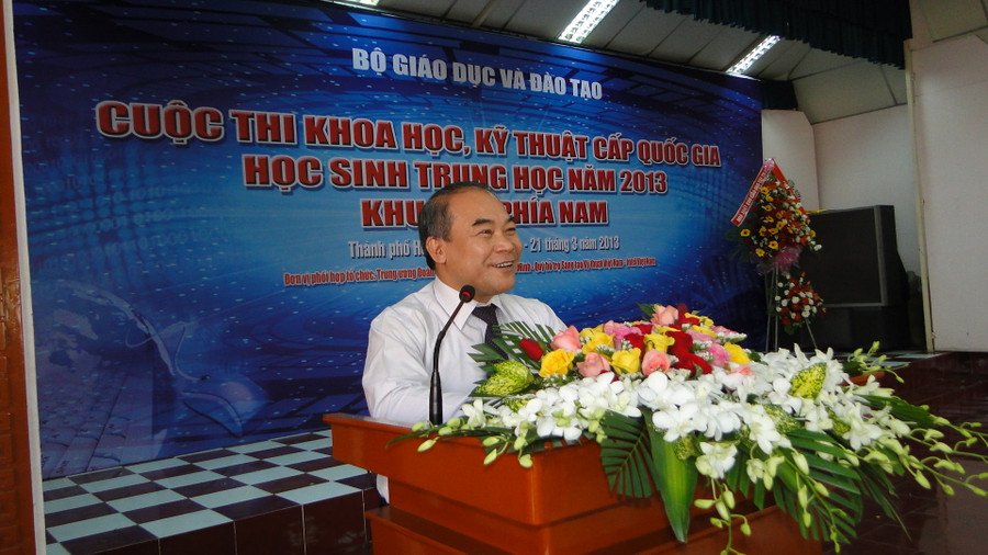 Khai mạc cuộc thi Khoa học, kỹ thuật cấp quốc gia học sinh trung học năm 2013 ảnh 1