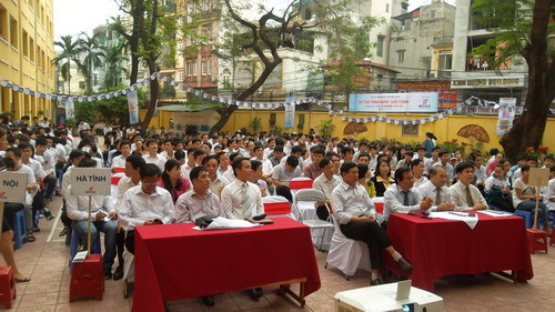 Các đại biểu và các đoàn tham dự kỳ thi tại Hội đồng thi Hà Nội tại buổi tổng kết và trao giải