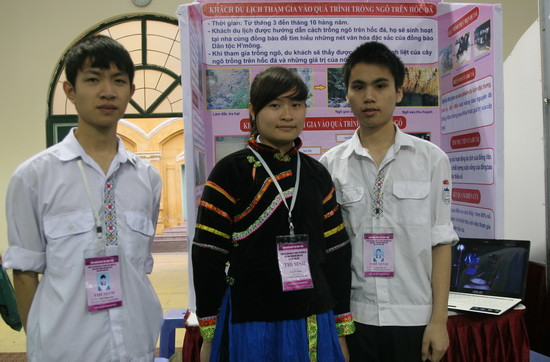 Các thi sinh đến từ trường phổ thông vùng cao Việt Bắc. Ảnh: gdtd.vn Các thi sinh đến từ trường phổ thông vùng cao Việt Bắc. Ảnh: gdtd.vn