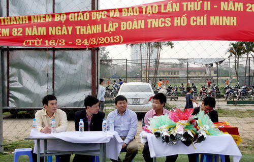 Đại diện Bộ GD&ĐT dự lễ khai mạc giải