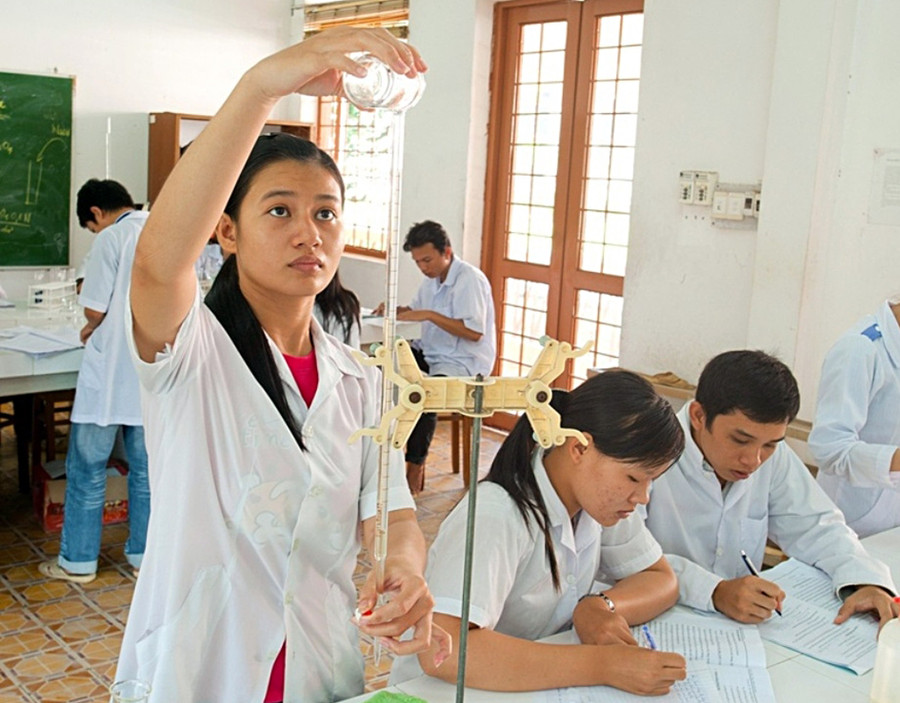 Kỳ 1: Sự ra đời của các trường ĐH, CĐ ngoài công lập - Chủ trương đúng đắn