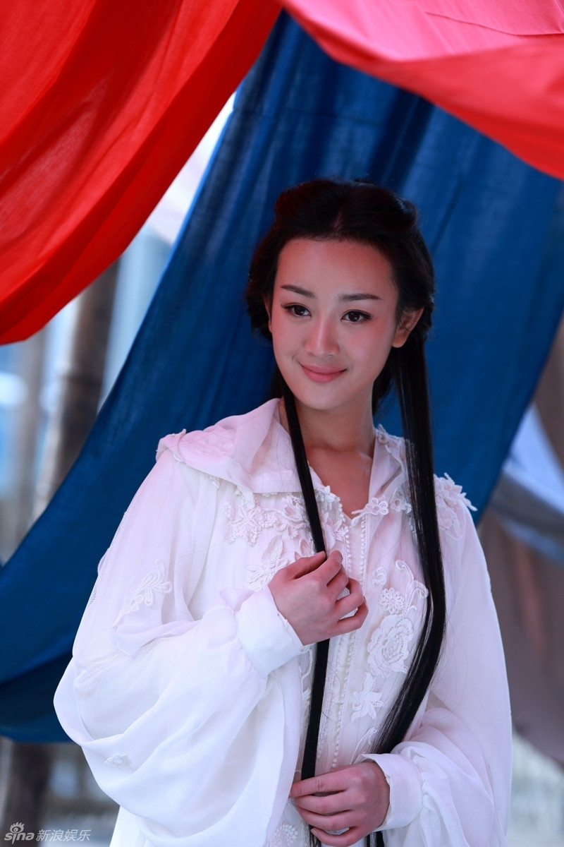 Nhan sắc của "thần tiên tỷ tỷ" Trương Mông bị đem ra so sánh ảnh 6