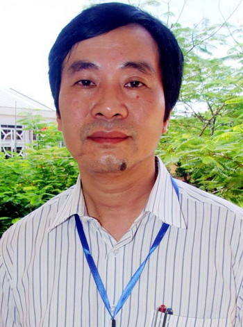 Ông Ngũ Duy Anh