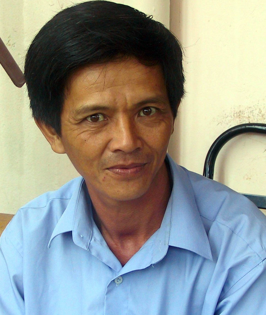 Cẩn trọng khi mua sách trôi nổi ở thị trường ảnh 2