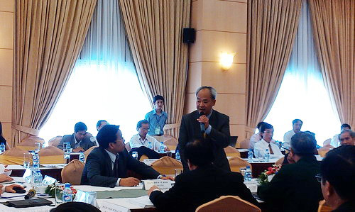 đại biểu phát biểu tại hội nghị