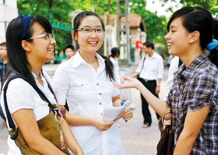 Thắt chặt đầu vào đại học bằng điểm sàn