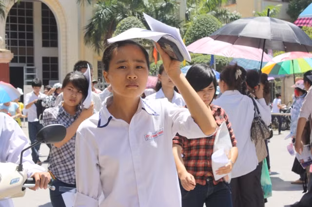 Những điều cần biết tuyển sinh ĐH, CĐ 2013 ra mắt phiên bản điện tử