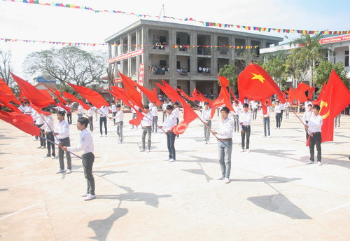 Phụ cấp của GV kiêm nhiệm tổ trưởng chuyên môn?