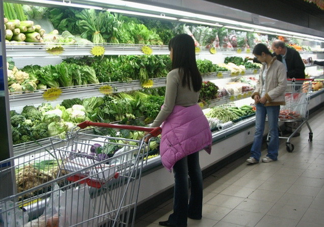 Cung ứng đủ hàng hóa cuối năm ảnh 1