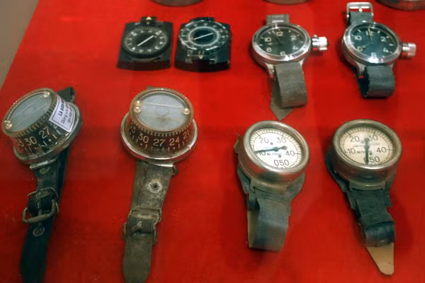 Những kỉ vật biết nói ảnh 16