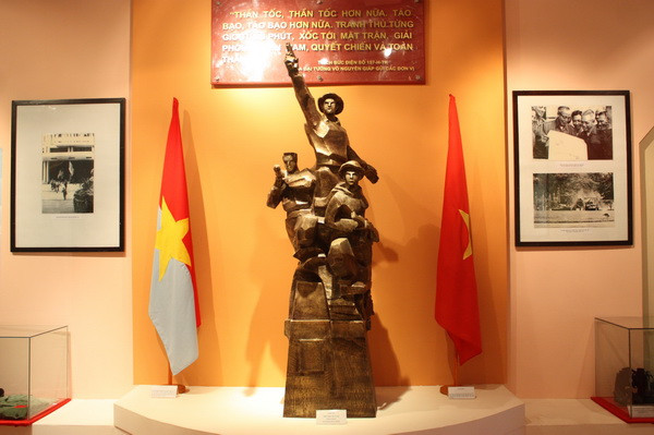 Những kỉ vật biết nói ảnh 22