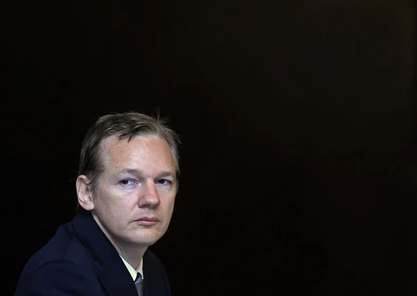 Interpol truy nã người sáng lập WikiLeaks vì tội hiếp dâm