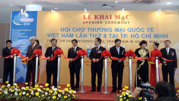 Khai mạc VIETNAM EXPO 2010